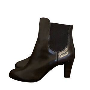 AGL Attilio Giusti Leombruni Italian Calf Leather Ankle Boots.